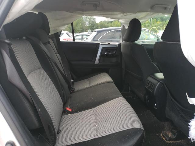 Photo 6 from auction – 2019 TOYOTA 4RUNNER SR with VIN JTEBU5JR0K5730290