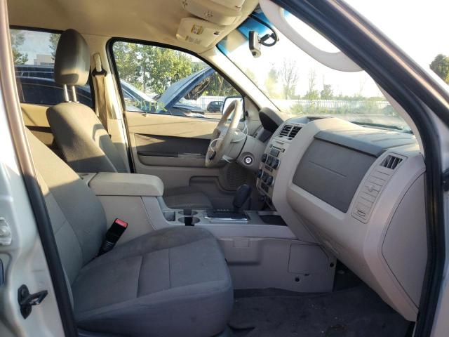 Photo 5 from auction – 2009 FORD ESCAPE XLT with VIN 1FMCU03G69KA05663
