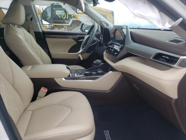 Photo 5 from auction – 2022 TOYOTA HIGHLANDER with VIN 5TDFZRAH4NS098480