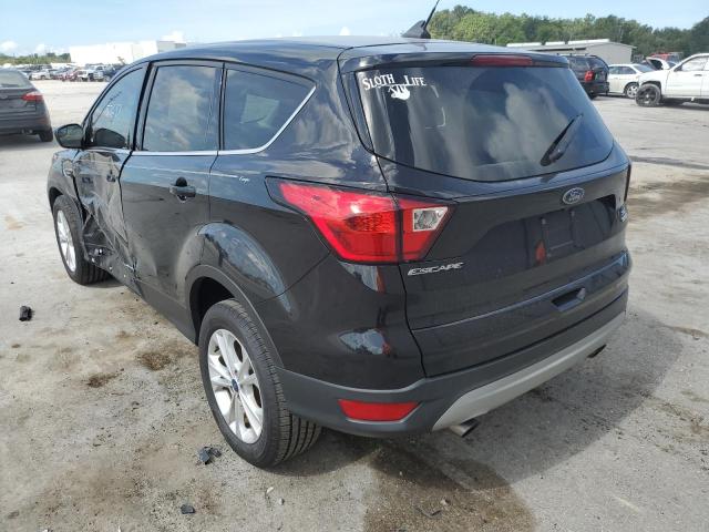 Photo 3 from auction – 2019 FORD ESCAPE SE with VIN 1FMCU0GD1KUC20636