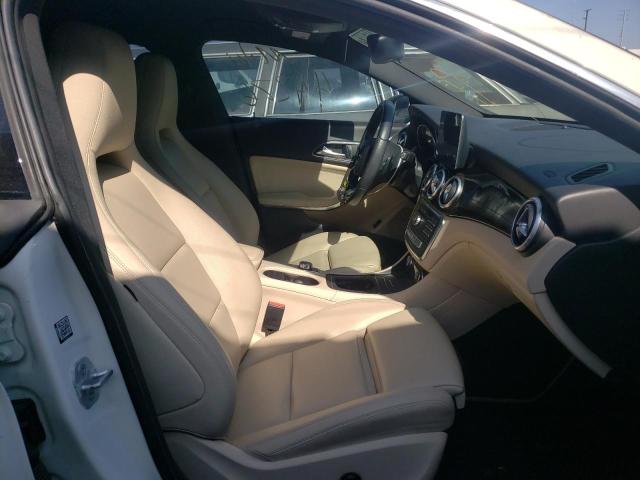 Photo 5 from auction – 2018 MERCEDES-BENZ CLA 250 with VIN WDDSJ4EB9JN586540