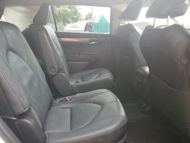 Photo 6 from auction – 2020 TOYOTA HIGHLANDER with VIN 5TDXBRCH5LS002455