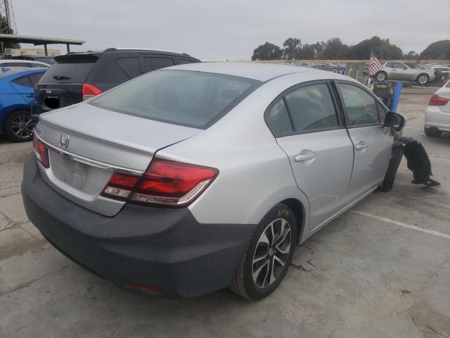 Foto 4 de la subasta – 2015 HONDA CIVIC EX con VIN 2HGFB2F85FH532010