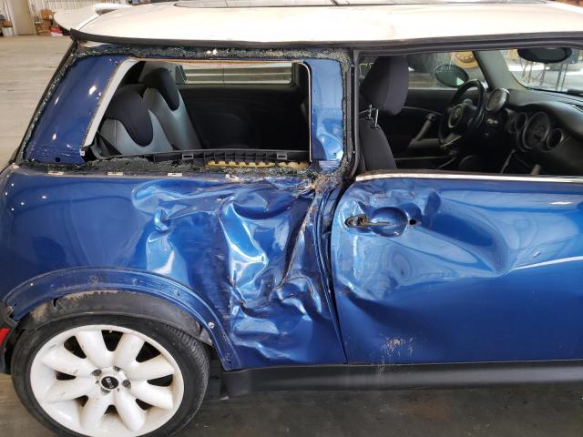 Photo 9 from auction – 2005 MINI COOPER S with VIN WMWRE33455TD94366