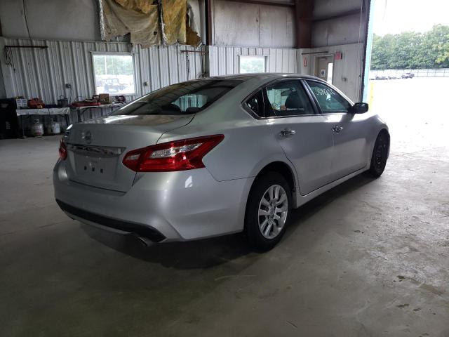 Photo 4 from auction – 2017 NISSAN ALTIMA 2.5 with VIN 1N4AL3AP4HN353645