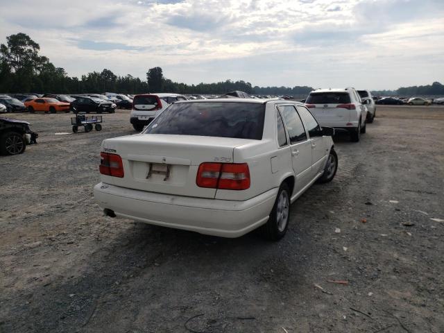 Photo 4 from auction – 1998 VOLVO S70 with VIN YV1LS5540W1430883