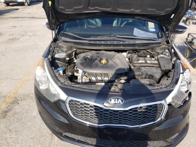 Photo 7 from auction – 2016 KIA FORTE LX with VIN KNAFK5A85G5617667