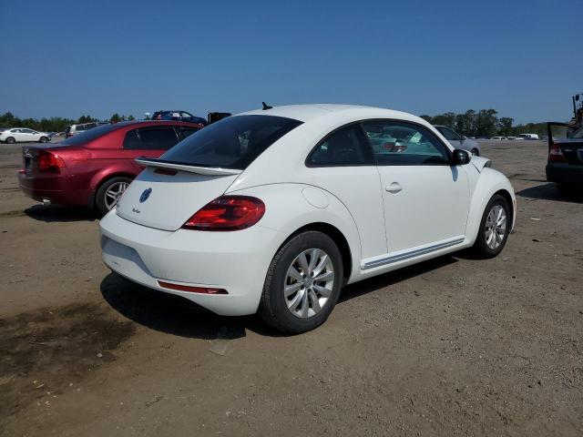 Photo 4 from auction – 2019 VOLKSWAGEN BEETLE S with VIN 3VWFD7AT3KM700351