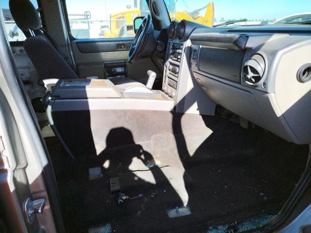 Photo 5 from auction – 2004 HUMMER H2 with VIN 5GRGN23UX4H101790