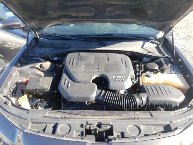 Photo 7 from auction – 2018 CHRYSLER 300 S with VIN 2C3CCAGG1JH267775
