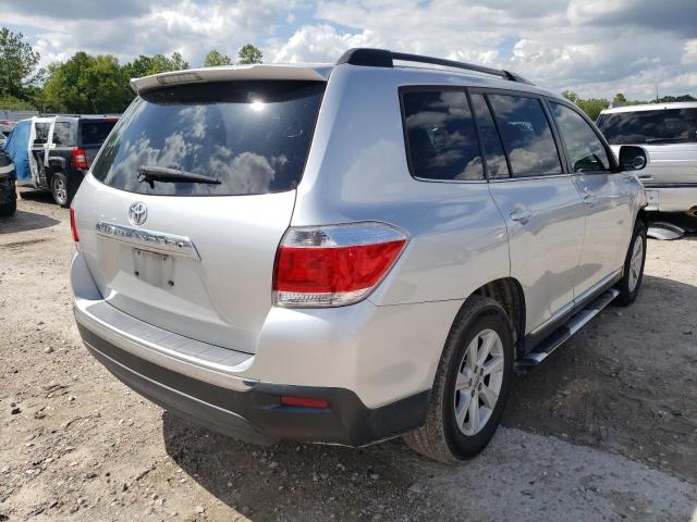 Photo 4 from auction – 2013 TOYOTA HIGHLANDER with VIN 5TDZK3EH2DS102629