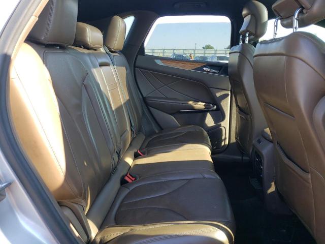 Photo 6 from auction – 2016 LINCOLN MKC RESERV with VIN 5LMCJ3D91GUJ23533