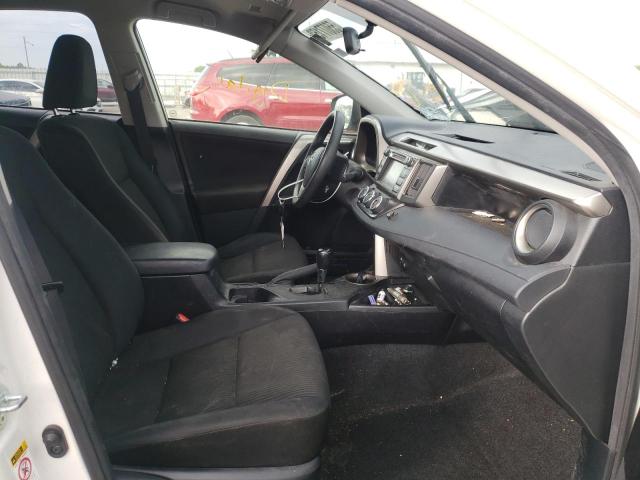 Photo 5 from auction – 2015 TOYOTA RAV4 LE with VIN JTMZFREV0FJ030407