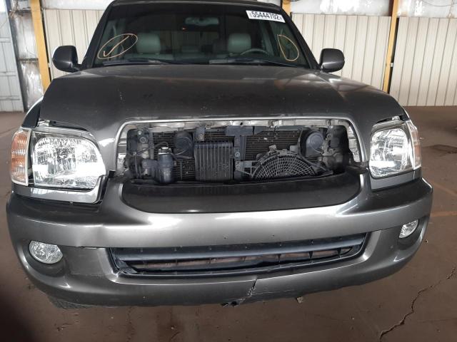 Photo 9 from auction – 2005 TOYOTA SEQUOIA LI with VIN 5TDBT48A35S246324