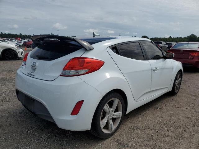 Photo 4 from auction – 2014 HYUNDAI VELOSTER with VIN KMHTC6AD9EU205028