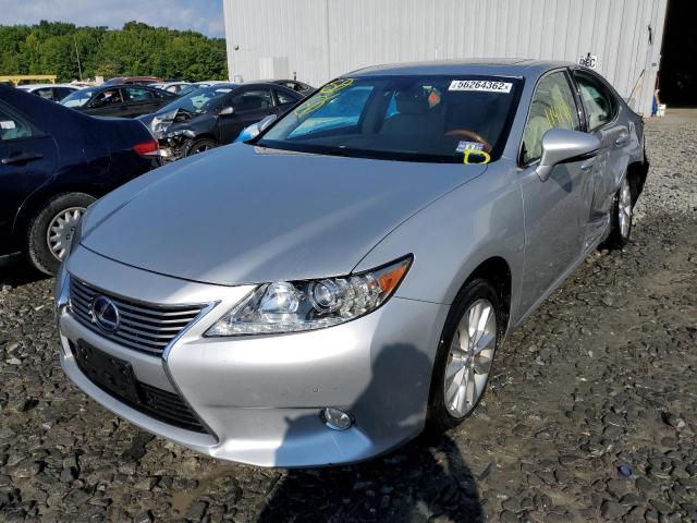 Photo 2 from auction – 2013 LEXUS ES 300H with VIN JTHBW1GG6D2001758