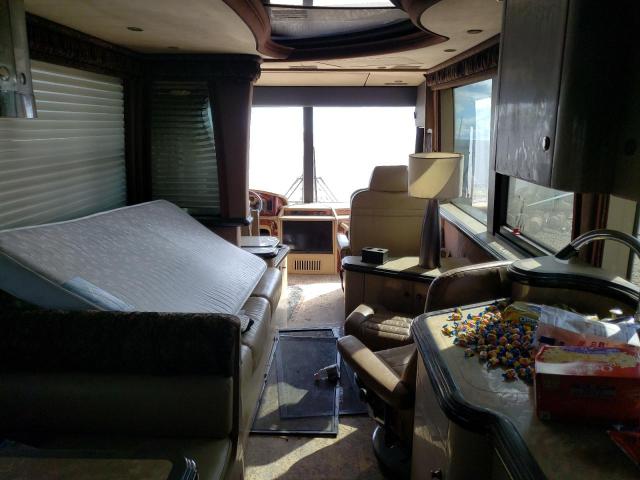 Photo 5 from auction – 2007 PREVOST BUS with VIN 2PCW3349061028793