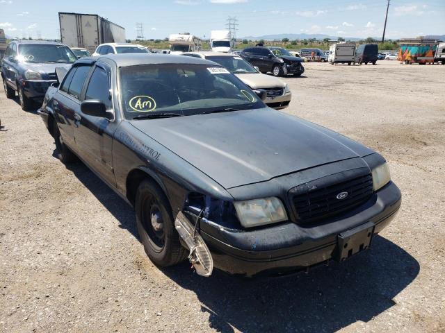 FORD CROWN VICT 2000 with VIN 2FAFP71W9YX144375 - Photo from auction