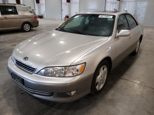 Photo 2 from auction – 2000 LEXUS ES 300 with VIN JT8BF28G1Y0270949