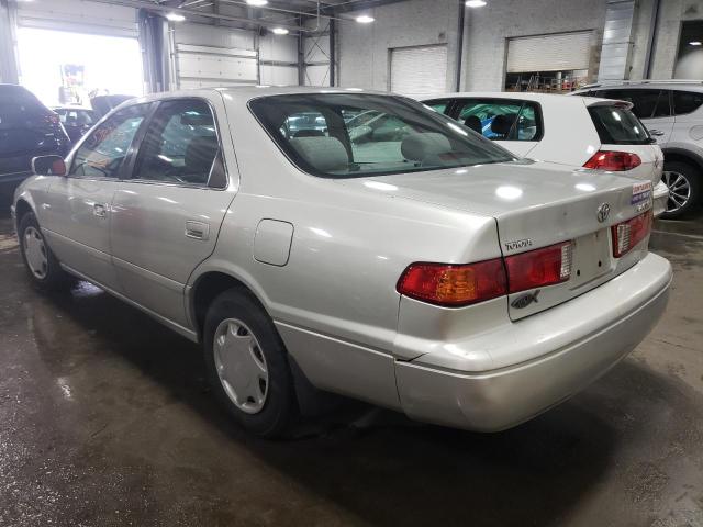 Photo 3 from auction – 2000 TOYOTA CAMRY CE with VIN 4T1BG22K4YU628982