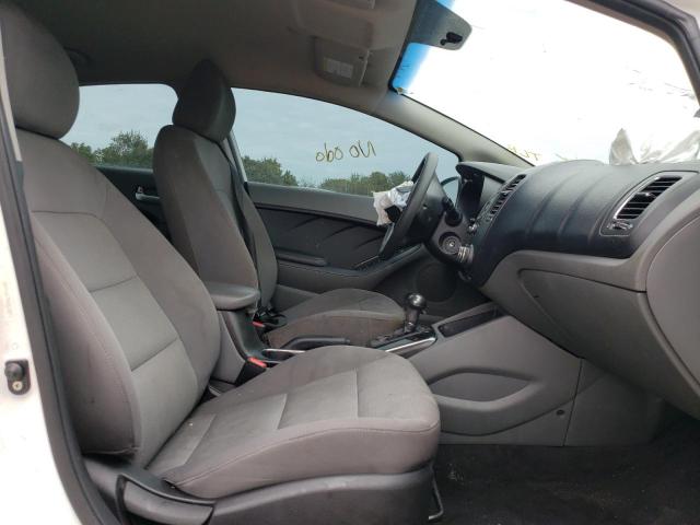 Photo 5 from auction – 2017 KIA FORTE LX with VIN 3KPFK4A79HE123872