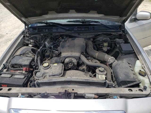Photo 7 from auction – 2003 MERCURY GRAND MARQ with VIN 2MEFM75W33X688195