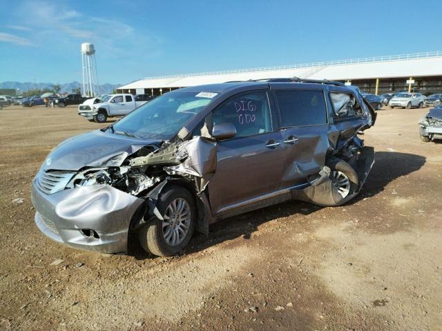 Photo 9 from auction – 2011 TOYOTA SIENNA XLE with VIN 5TDYK3DC4BS095181