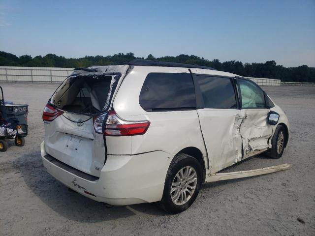 Photo 4 from auction – 2015 TOYOTA SIENNA XLE with VIN 5TDYK3DC7FS573602