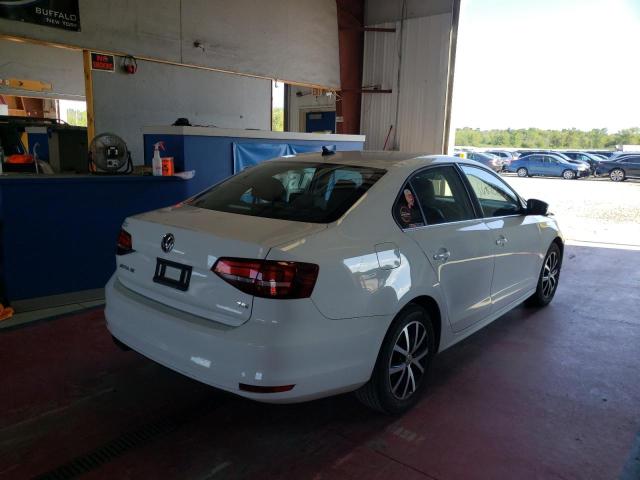 Photo 4 from auction – 2017 VOLKSWAGEN JETTA SE with VIN 3VWDB7AJ9HM407252