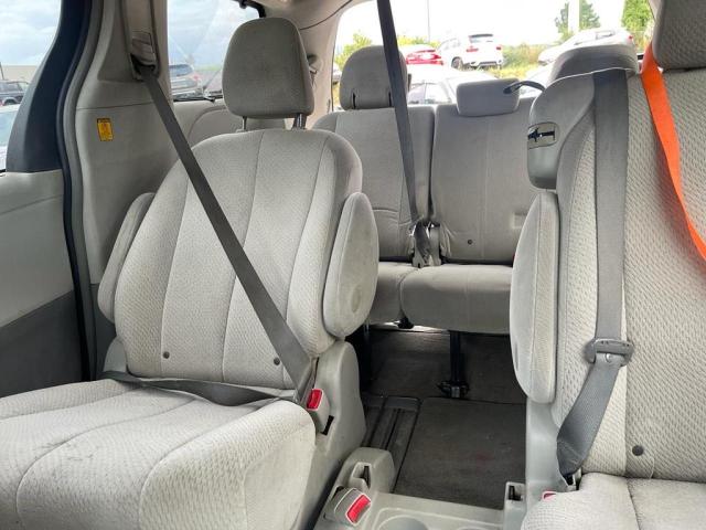 Photo 6 from auction – 2012 TOYOTA SIENNA LE with VIN 5TDKK3DC1CS277301