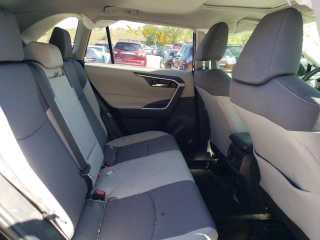 Photo 6 from auction – 2019 TOYOTA RAV4 XLE with VIN JTMRWRFVXKD007370