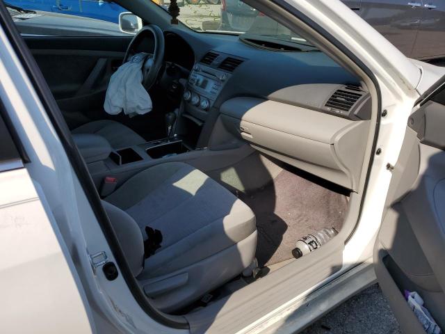 Photo 5 from auction – 2011 TOYOTA CAMRY BASE with VIN 4T4BF3EK6BR100622