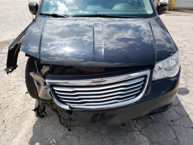 Photo 7 from auction – 2015 CHRYSLER TOWN & COU with VIN 2C4RC1BG8FR742580