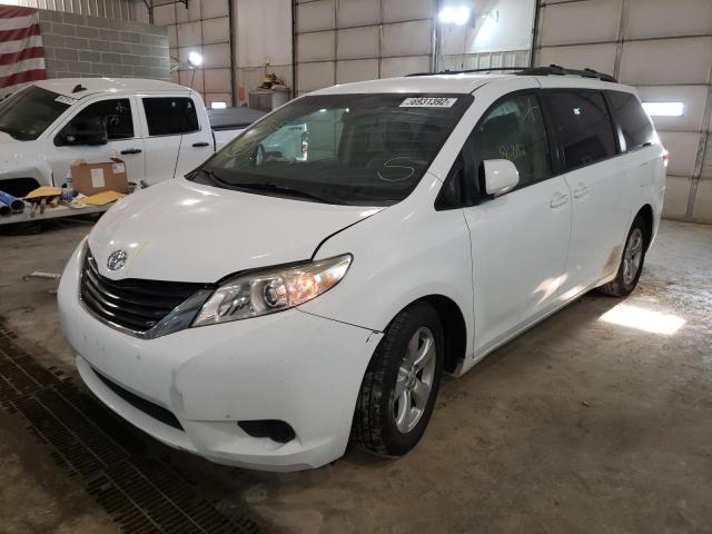 Photo 2 from auction – 2014 TOYOTA SIENNA LE with VIN 5TDKK3DC7ES487288