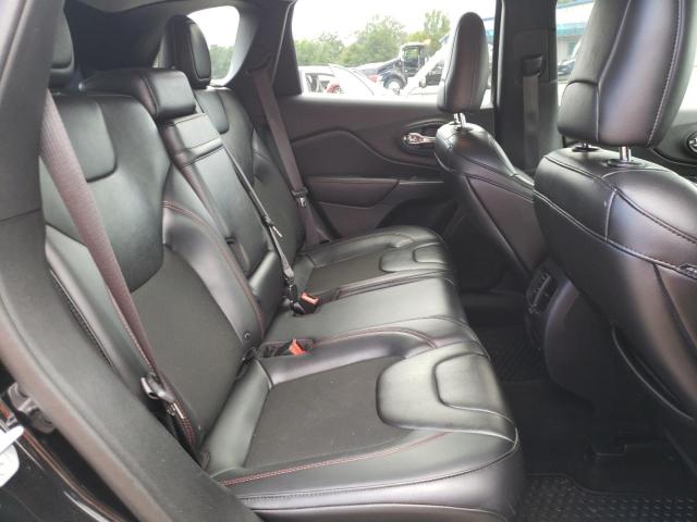 Photo 6 from auction – 2019 JEEP CHEROKEE T with VIN 1C4PJMBX9KD367472