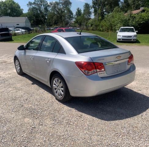 Photo 3 from auction – 2011 CHEVROLET CRUZE LS with VIN 1G1PC5SH8B7265239