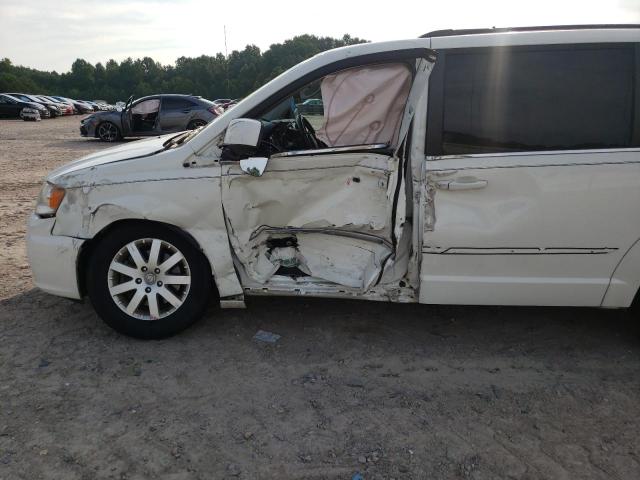 Photo 9 from auction – 2013 CHRYSLER TOWN & COU with VIN 2C4RC1BG8DR603935