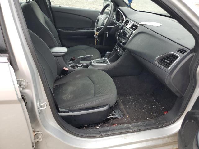 Photo 5 from auction – 2011 CHRYSLER 200 LX with VIN 1C3BC4FG8BN592401