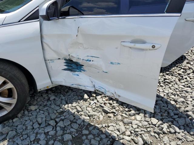 Photo 9 from auction – 2016 HYUNDAI SONATA SE with VIN 5NPE24AF1GH363477