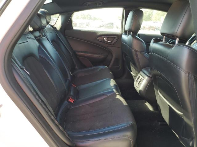 Photo 6 from auction – 2015 CHRYSLER 200 S with VIN 1C3CCCBG6FN551632
