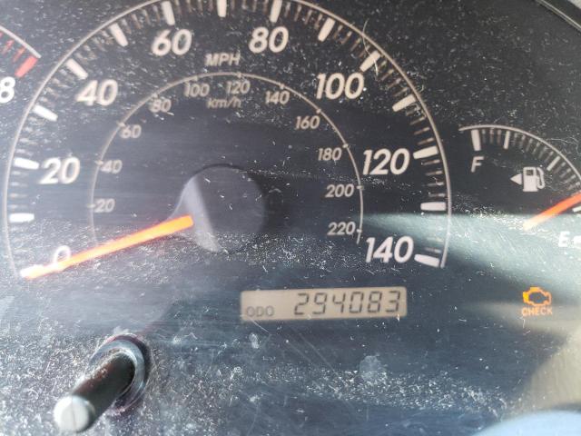 Photo 8 from auction – 2005 TOYOTA CAMRY LE with VIN 4T1BE32K15U563063