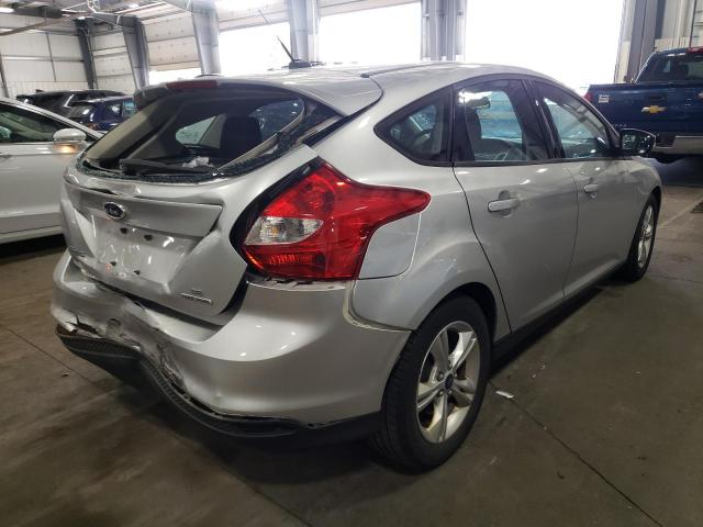 Photo 4 from auction – 2014 FORD FOCUS SE with VIN 1FADP3K22EL138504