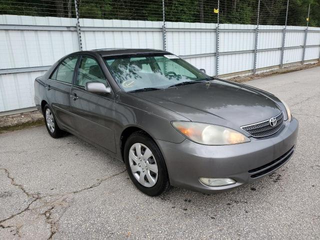 TOYOTA CAMRY LE 2004 with VIN 4T1BE32K84U914940 - Photo from auction
