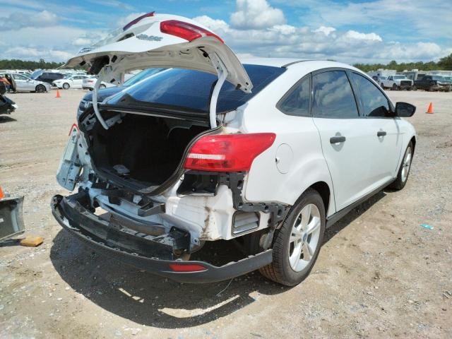 Photo 4 from auction – 2017 FORD FOCUS S with VIN 1FADP3E23HL332538