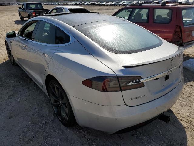 Photo 3 from auction – 2016 TESLA MODEL S with VIN 5YJSA1E4XGF168134