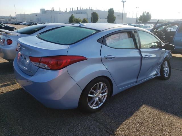 Photo 4 from auction – 2013 HYUNDAI ELANTRA GL with VIN KMHDH4AE2DU596248