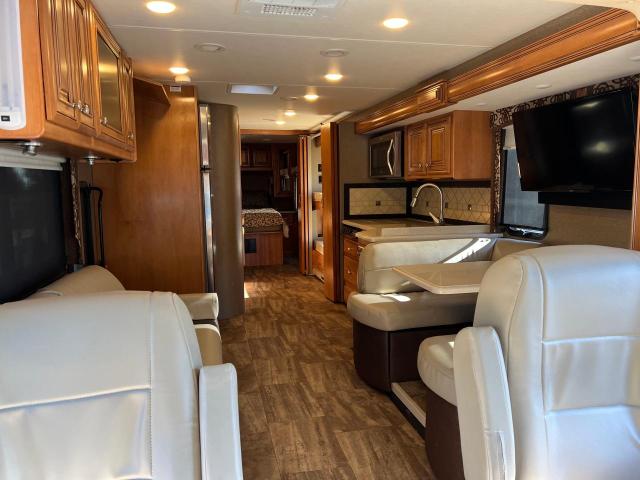 Photo 6 from auction – 2016 FREIGHTLINER CHASSIS XC with VIN 4UZAAJDT8GCHK9883