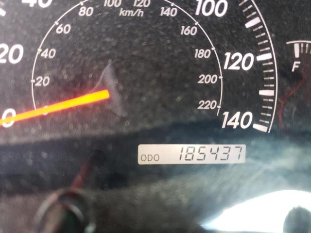 Photo 8 from auction – 2005 TOYOTA CAMRY LE with VIN 4T1BF30K25U110358