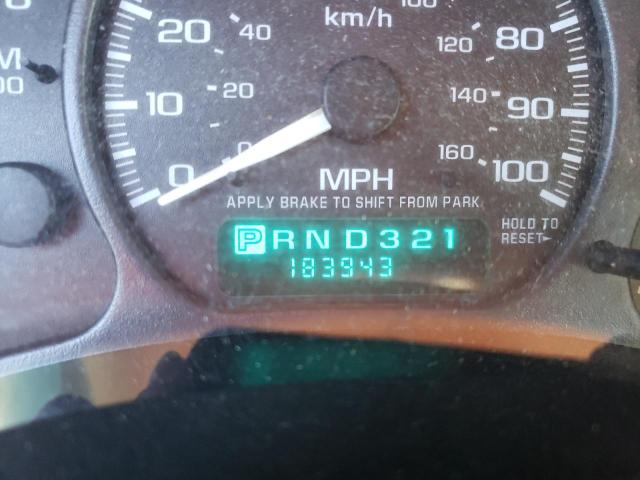 Photo 8 from auction – 2002 CHEVROLET SILVERADO with VIN 1GCEC14VX2Z213979