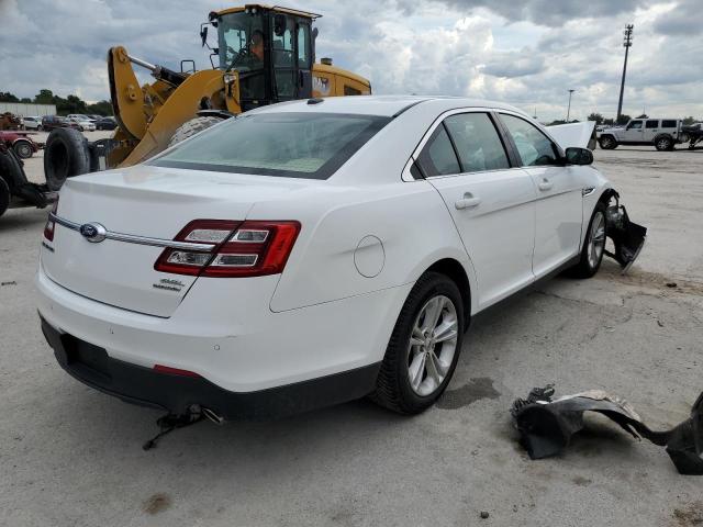 Photo 4 from auction – 2017 FORD TAURUS SEL with VIN 1FAHP2E85HG146475